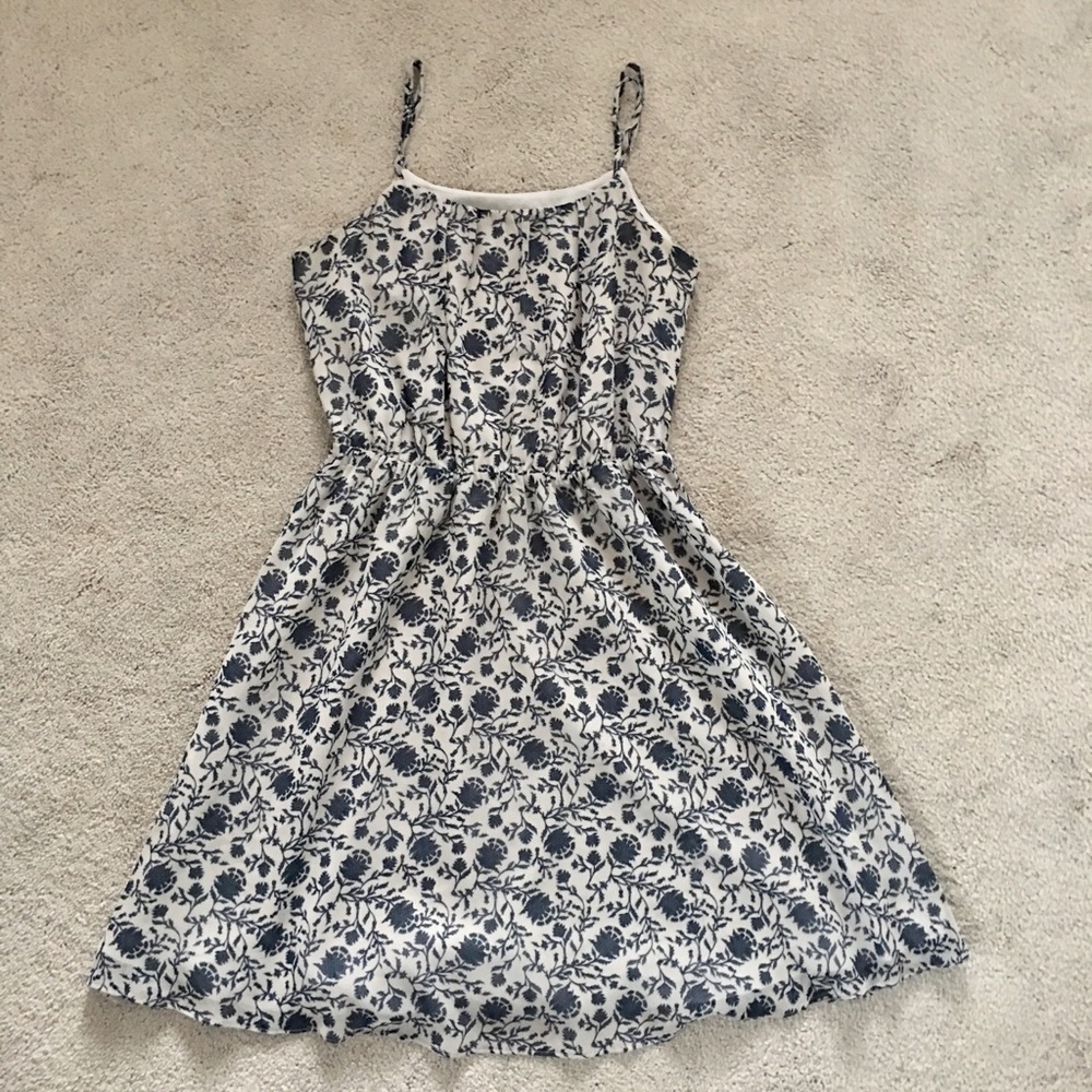 Loft Casual Spring or Summer Dress